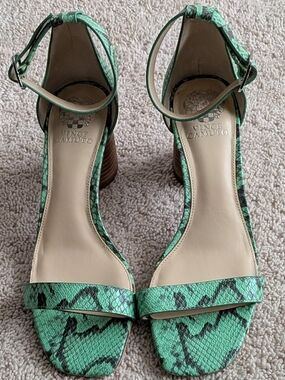 Vince Camuto Green Mejorla Leather Snake-Print Ankle Strap Heel Sandals 10W NWOB